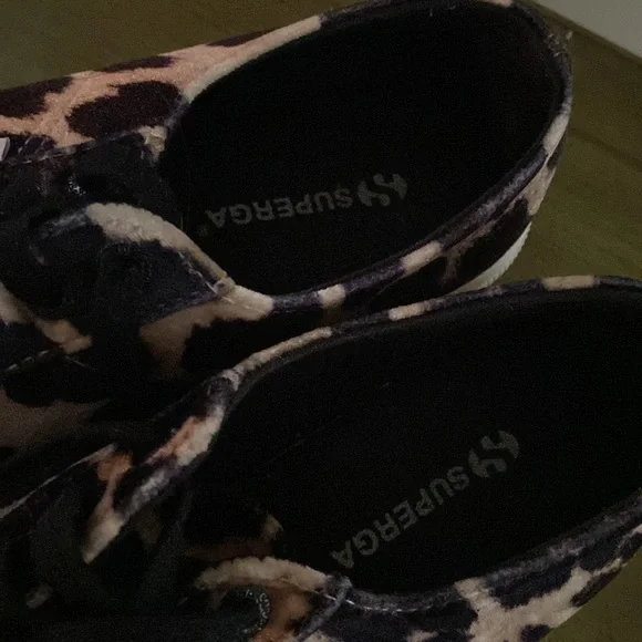Superga leopard print sneakers. - Picture 5 of 9